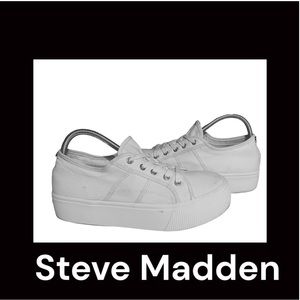 Steve Madden white platform shoes